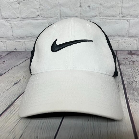 Nike Golf Hat Cap Mesh Stretch Fit Size M/L White Black Embroidered Swoosh - Picture 5 of 8